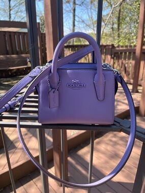 NWT..Coach Lavender Mini Satchel Bag with adjustable crossbody🥳🥳❌❌